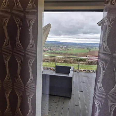 Holiday home Mirzenberg